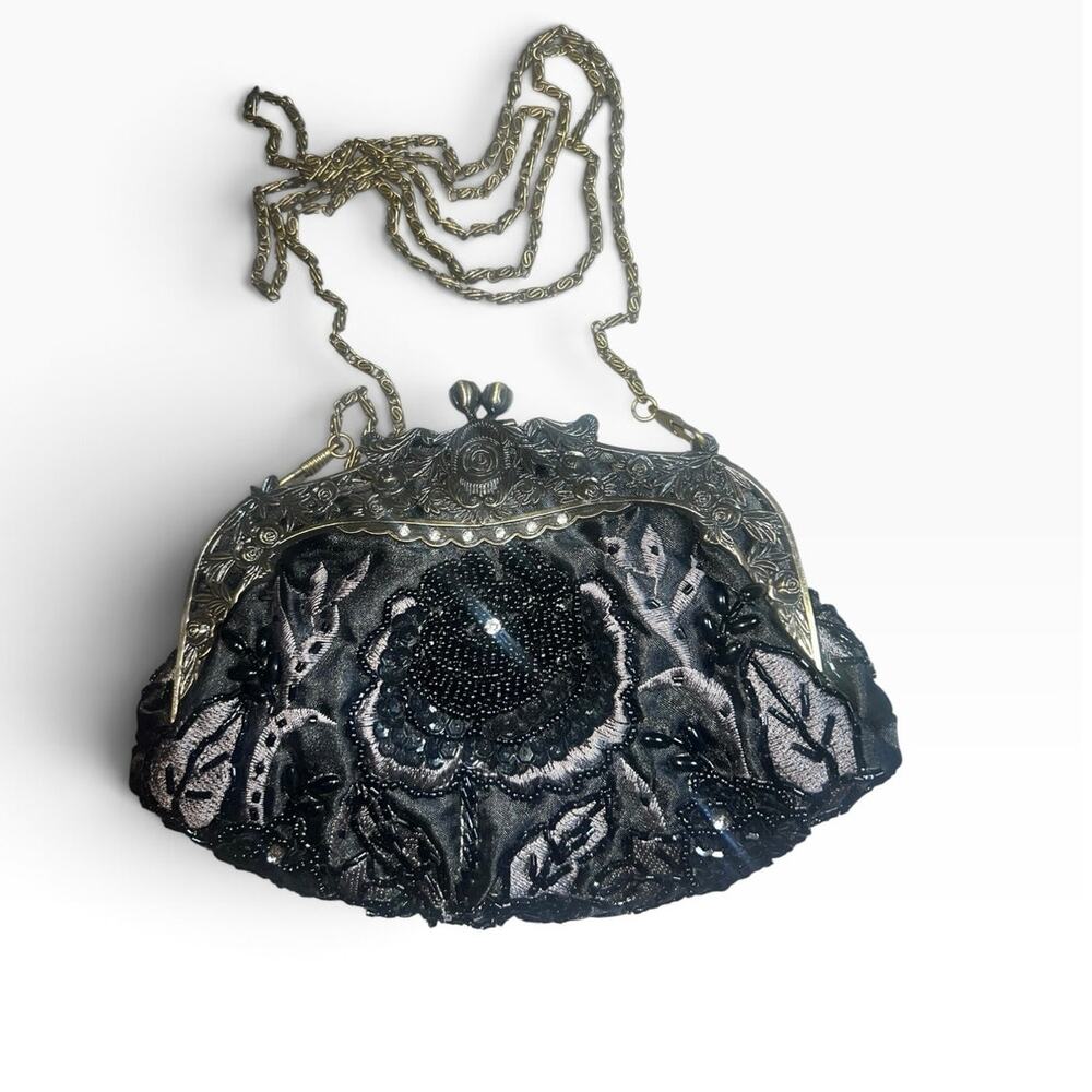 Whimsy goth victorian black Kiss lock chain strap beaded evening bag purse